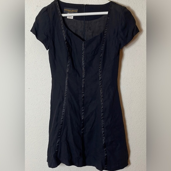 Vtg. Donna Ricco dress-truly lovely dress been packed away & needs a pressing 2P - Picture 1 of 5